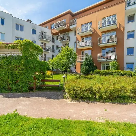 Apartment For 10 With Garden And Parking Danzig Exterior foto