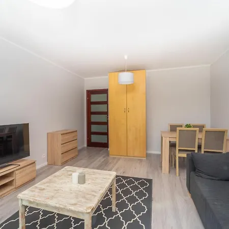 Apartment For 10 With Garden And Parking Danzig Exterior foto