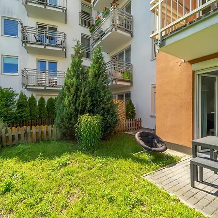 Apartment For 10 With Garden And Parking Danzig Exterior foto