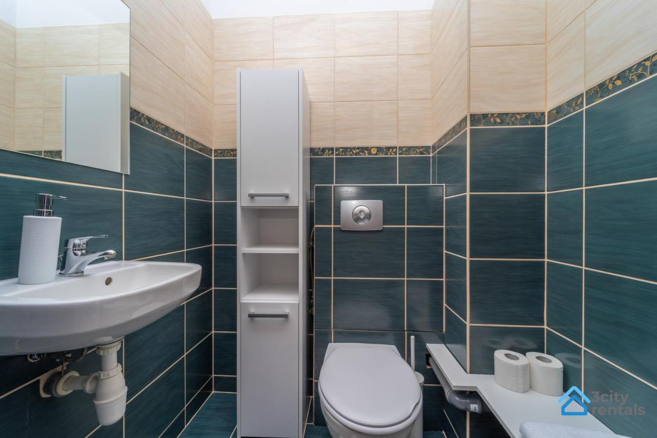 For 10 With Garden And Parking Appartamento