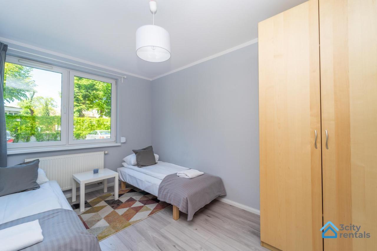 Apartment For 10 With Garden And Parking Danzig